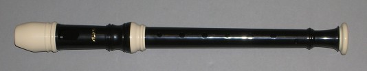 Aulos 103N descant recorder.