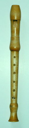 Maple wood Kobliczek Studium Descant.